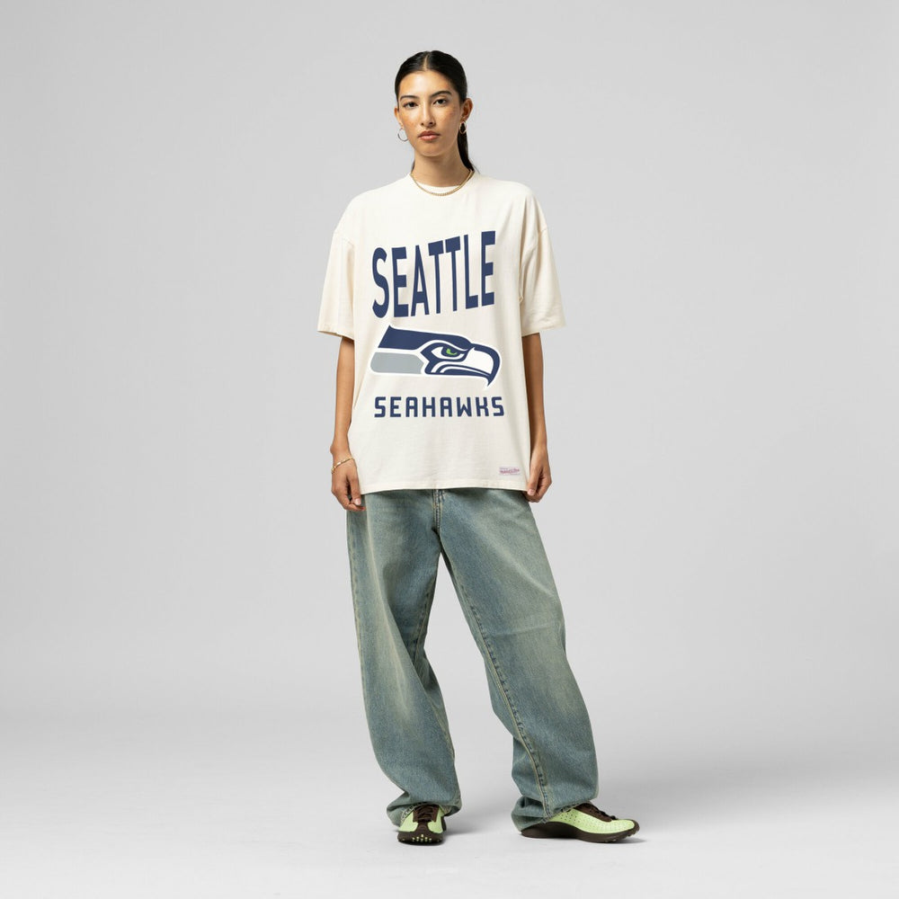 Seattle Seahawks Women's Logo Rise Boyfriend T-Shirt - Cream T-shirts