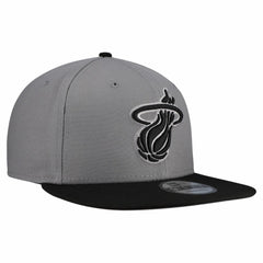 Miami Heat Core Logo Storm Gray Two-Tone 9FIFTY Snapback Hat Gray - New Era