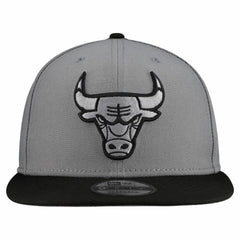 Chicago Bulls Core Logo Storm Gray Two-Tone 9FIFTY Snapback Hat Gray - New Era