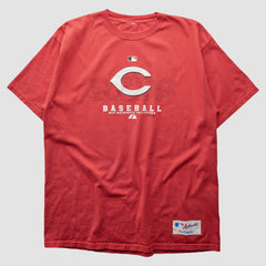 Cincinnati Reds Majestic 2000s T-Shirt - Red - 2XVintage T-shirts