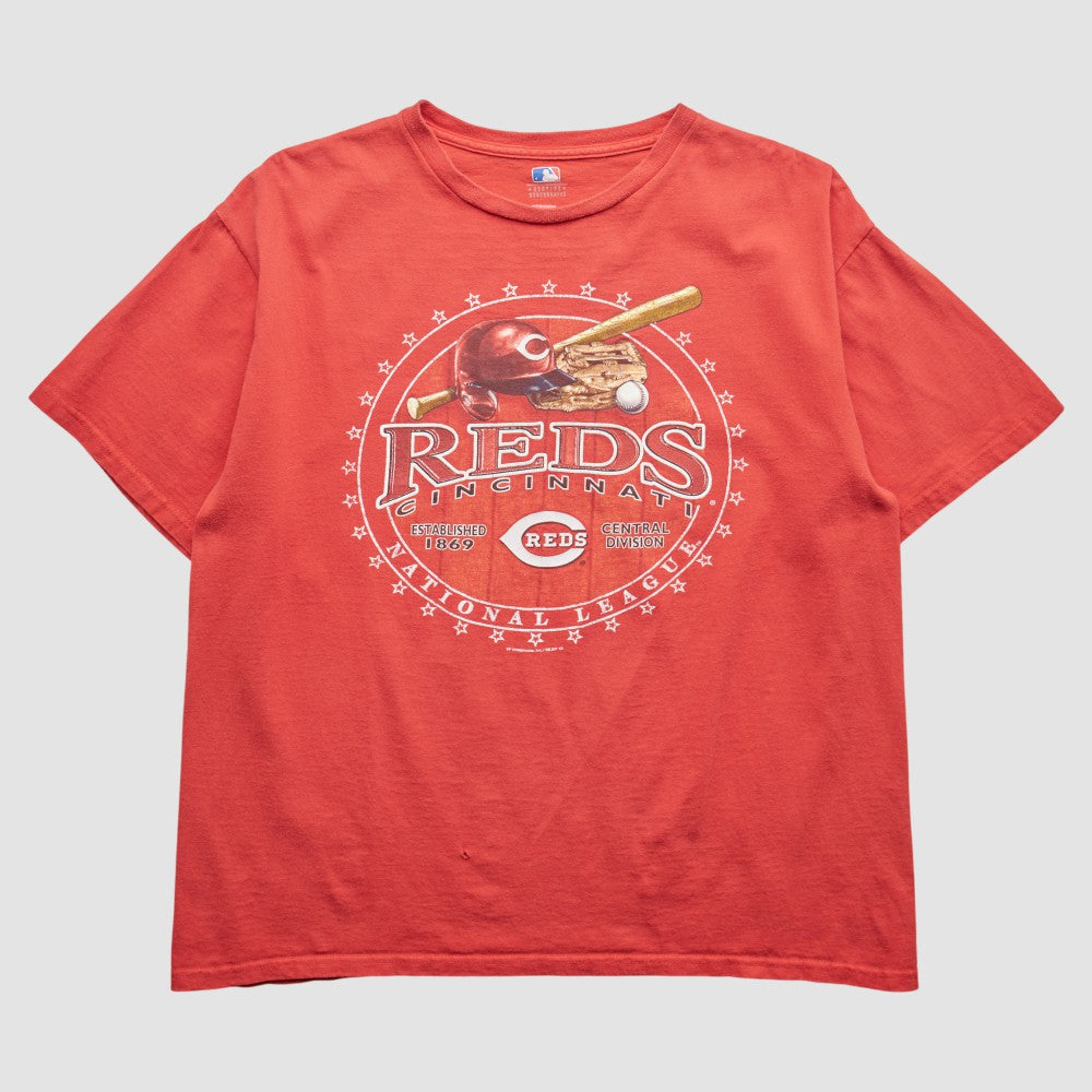 Cincinnati Reds Genuine Merchandise 2010 T-Shirt - Red - Vintage T-shirts