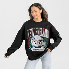 New England Patriots Gameday Couture Women's Oversized Victory Lane Black Label Premium Fleece Sweatshirt - Black Sweatshirts