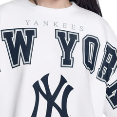New York Yankees G-III 4Her by Carl Banks Women's Bleachers Cropped Pullover Sweatshirt - White Pullover