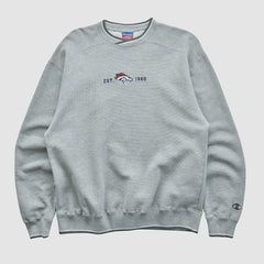 Denver Broncos Champion 2000s Pullover Sweatshirt - Heather Gray Pullover