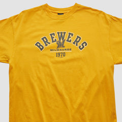 Milwaukee Brewers Gear For Sports 2000s T-shirt - Yellow - XVintage T-shirts