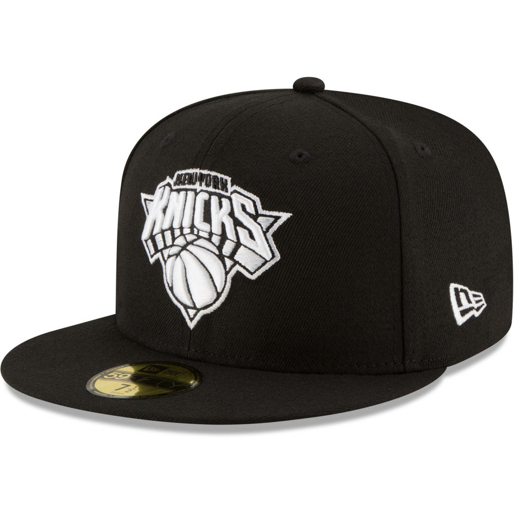 New York Knicks Black & White Logo 59FIFTY Fitted Hat Black - New Era