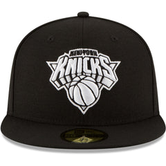 New York Knicks Black & White Logo 59FIFTY Fitted Hat Black - New Era