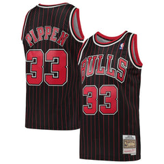 Scottie Pippen Chicago Bulls Hardwood Classics Swingman Jersey Black - Mitchell & Ness