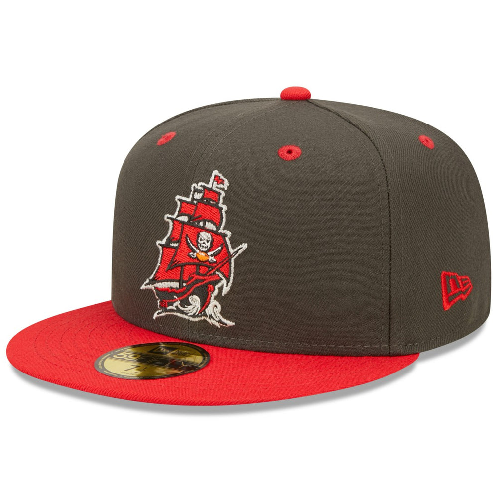 Tampa Bay Buccaneers New Era Flipside 2Tone 59FIFTY Fitted Hat - Pewter/Red Hats