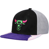 Chicago Bulls Day 5 Snapback Hat Black/Pink - Mitchell & Ness