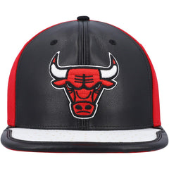 Chicago Bulls Day One Snapback Hat Black/White - Mitchell & Ness