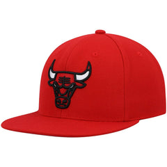 Chicago Bulls Ground 2.0 Snapback Hat Red - Mitchell & Ness