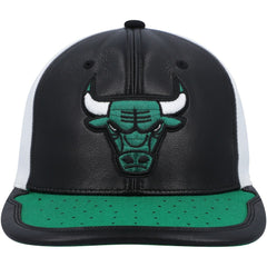 Chicago Bulls Day One Snapback Hat White/Green - Mitchell & Ness