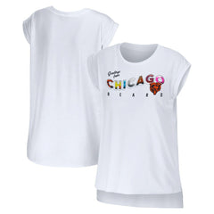 Chicago Bears WEAR by Erin Andrews Women's Greetings From Muscle T-Shirt - White T-shirts