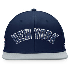 New York Yankees Fanatics Fundamental Two-Tone Fitted Hat - Navy/Gray Hats