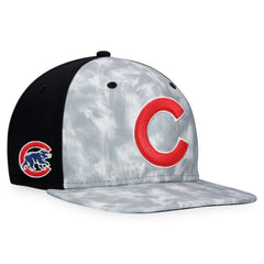 Chicago Cubs Majestic Smoke Dye Snapback Hat - Gray Hats