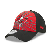 Tampa Bay Buccaneers New Era Shattered 39THIRTY Flex Hat - Red/Black Hats