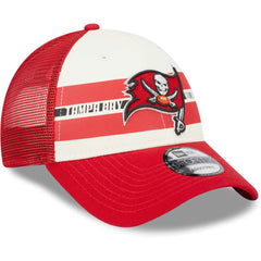Tampa Bay Buccaneers New Era Team Stripe Trucker 9FORTY Snapback Hat - Cream/Red Hats