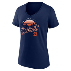 Detroit Tigers Women's One Champion V-Neck T-Shirt - Navy T-shirts