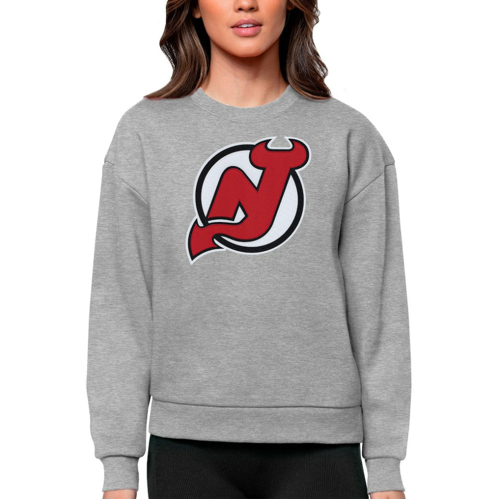 New Jersey Devils Antigua Women's Team Logo Victory Crewneck Pullover Sweatshirt - Heather Gray | US 5084264
