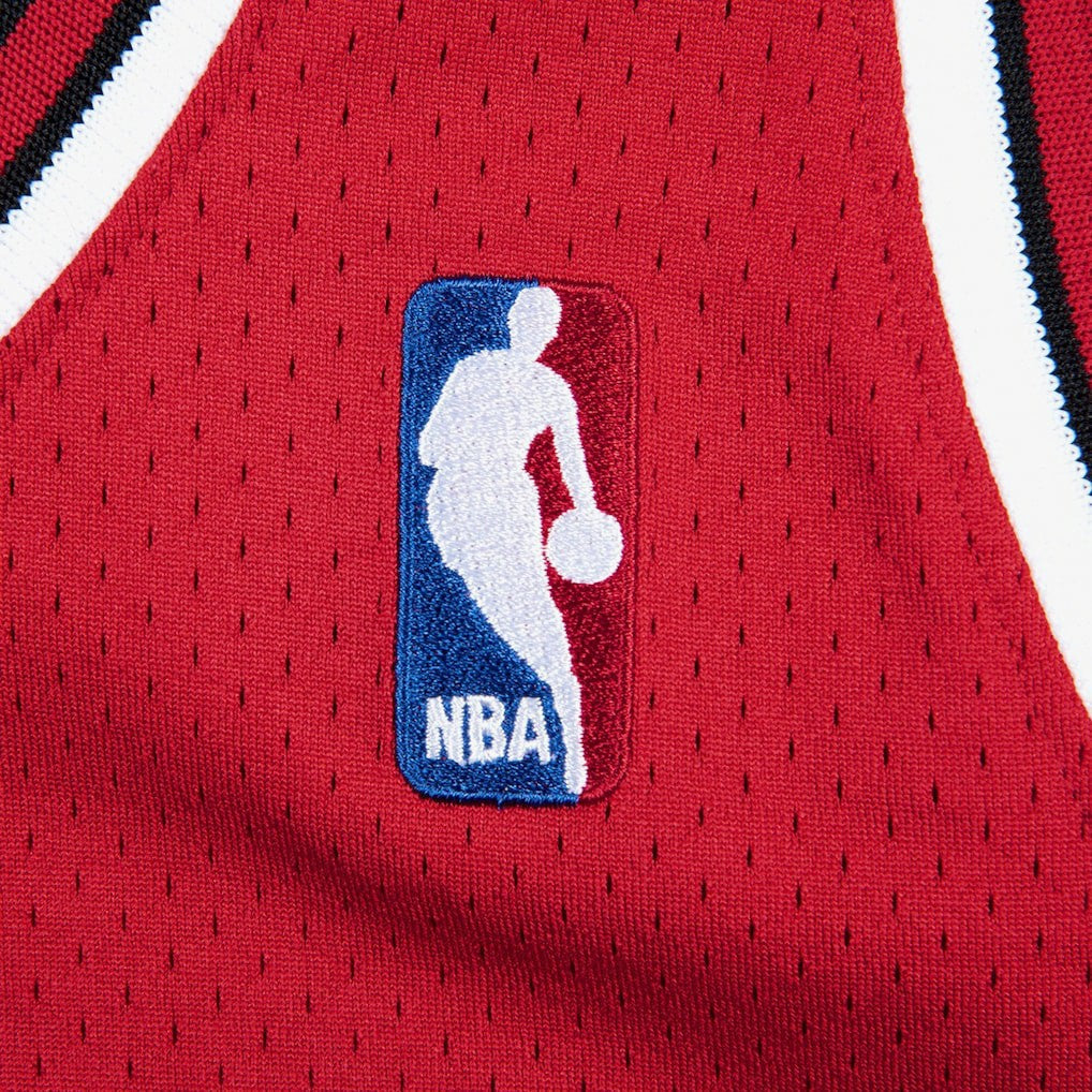 Chicago Bulls Authentic Jersey Road Finals Michael Jordan 1997-98 - Mitchell & Ness