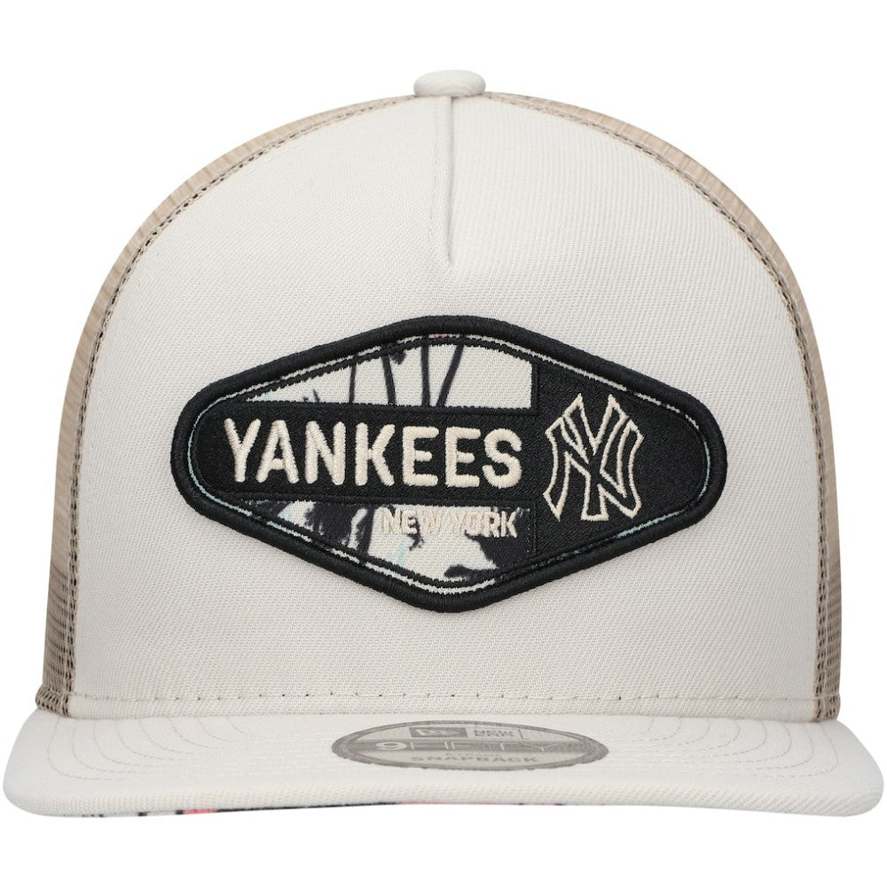 New York Yankees New Era Retro Beachin' Patch A-Frame Trucker 9FIFTY Snapback Hat - Natural Hats
