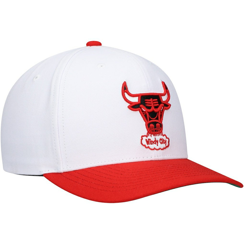 Chicago Bulls Hardwood Classics Core 2-Tone 2.0 Pro Snapback Hat White/Red - Mitchell & Ness