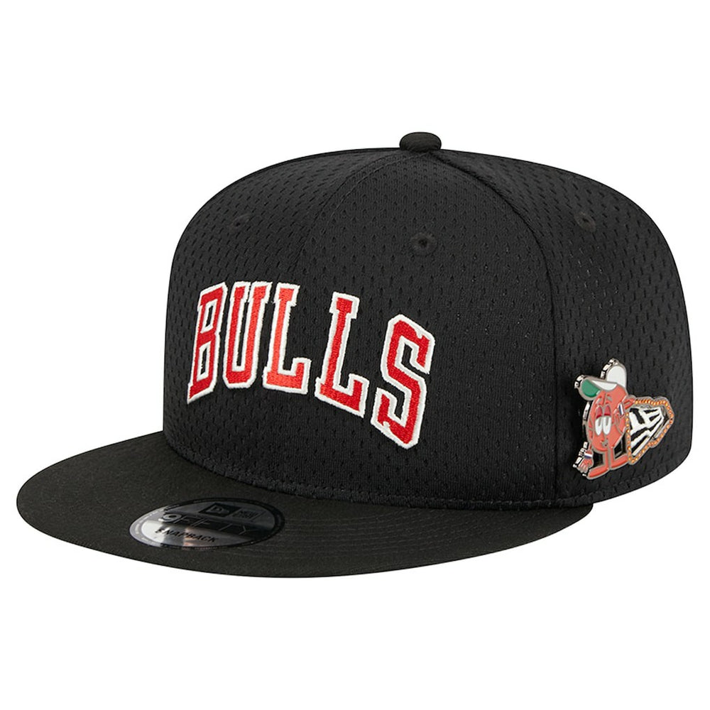 Chicago Bulls Post-Up Pin Mesh 9FIFTY Snapback Hat Black - New Era