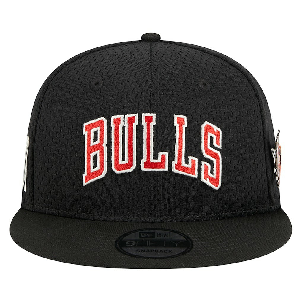 Chicago Bulls Post-Up Pin Mesh 9FIFTY Snapback Hat Black - New Era