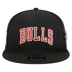 Chicago Bulls Post-Up Pin Mesh 9FIFTY Snapback Hat Black - New Era