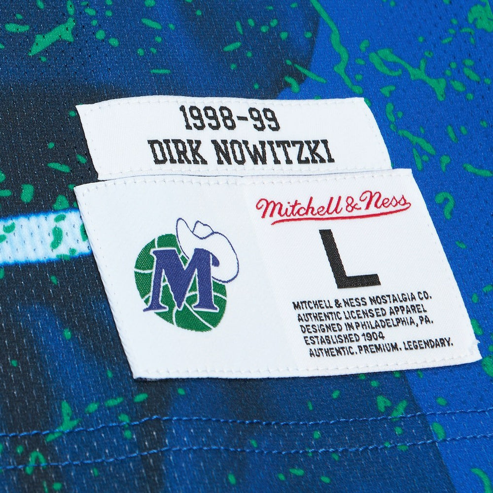 Dirk Nowitzki Dallas Mavericks Hardwood Classics Player Burst Tank Top Blue - Mitchell & Ness