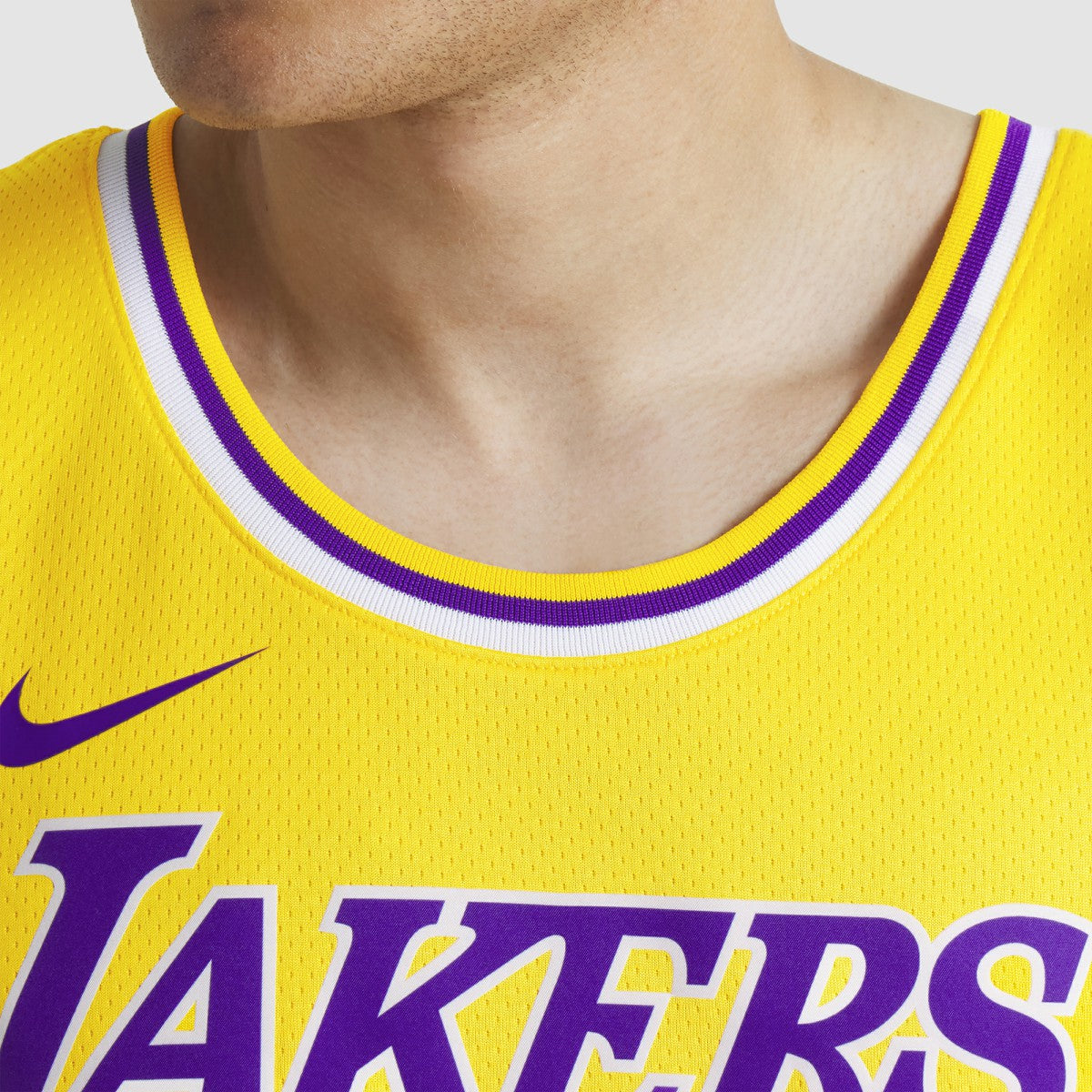 LeBron James Los Angeles Lakers Unisex Swingman Jersey Icon Edition Gold - Nike