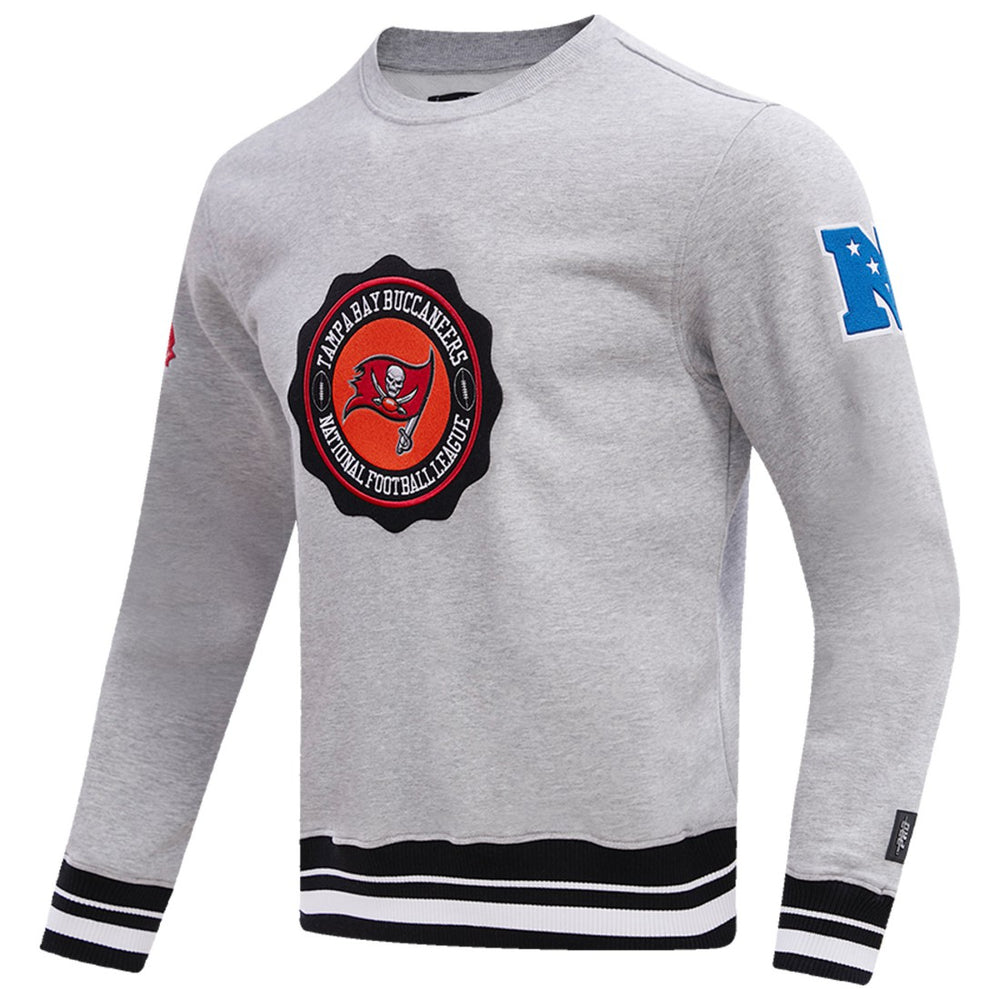Tampa Bay Buccaneers Pro Standard Crest Emblem Pullover Sweatshirt - Heather Gray Pullover