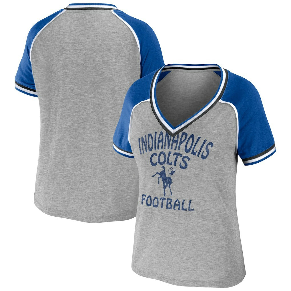 Indianapolis Colts WEAR by Erin Andrews Women's Cropped Raglan Throwback V-Neck T-Shirt - Heather Gray T-shirts