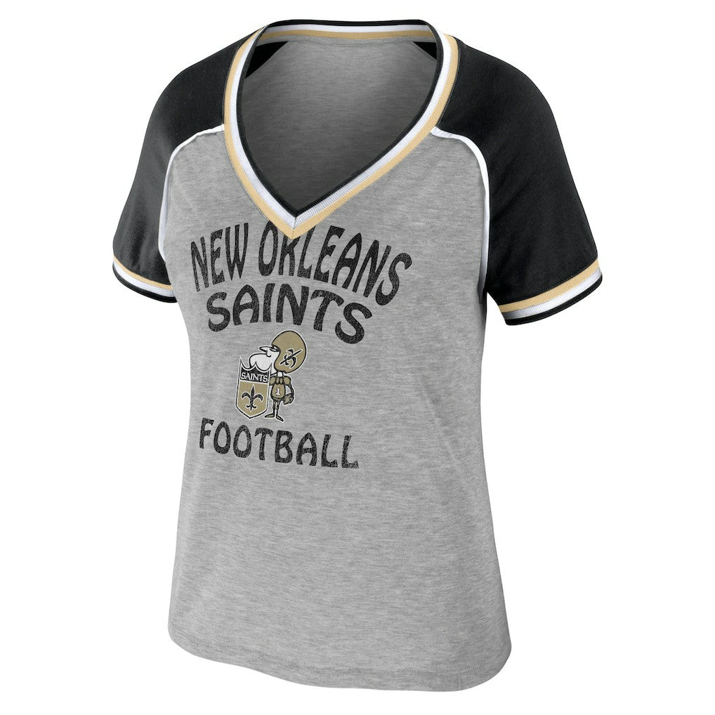 New Orleans Saints WEAR by Erin Andrews Women's Cropped Raglan Throwback V-Neck T-Shirt - Heather Gray T-shirts