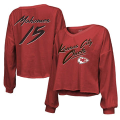 Patrick Mahomes Kansas City Chiefs Majestic Threads Women's Name & Number Off-Shoulder Script Cropped Long Sleeve Relaxed V-Neck T-Shirt - Red T-shirts