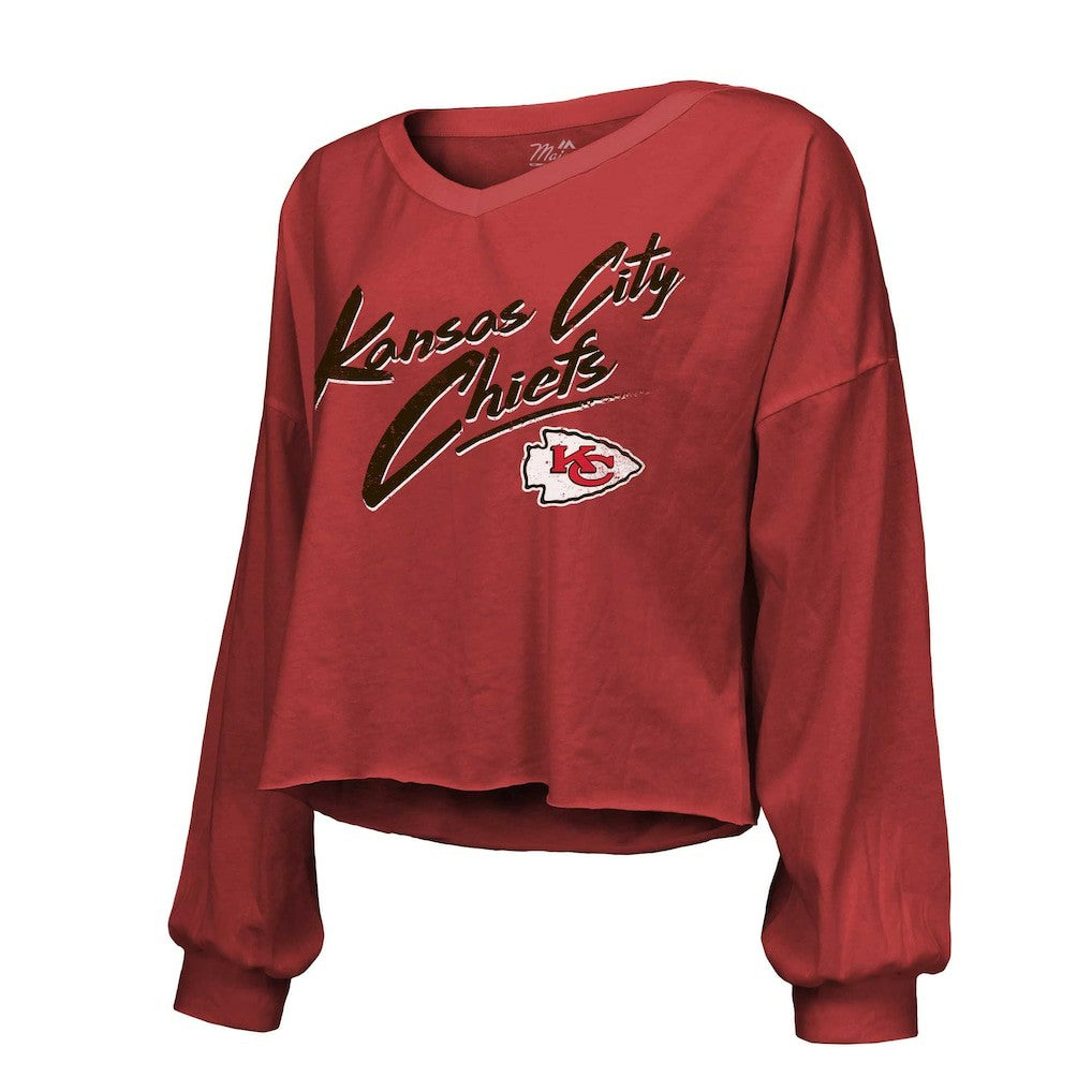 Patrick Mahomes Kansas City Chiefs Majestic Threads Women's Name & Number Off-Shoulder Script Cropped Long Sleeve Relaxed V-Neck T-Shirt - Red T-shirts