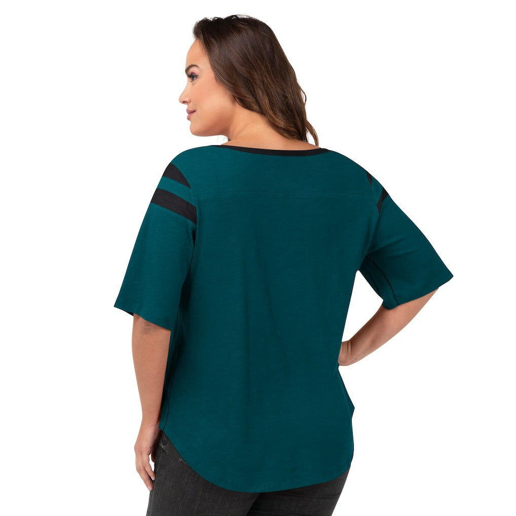 Philadelphia Eagles G-III 4Her by Carl Banks Women's Plus Size Linebacker T-Shirt - Green T-shirts