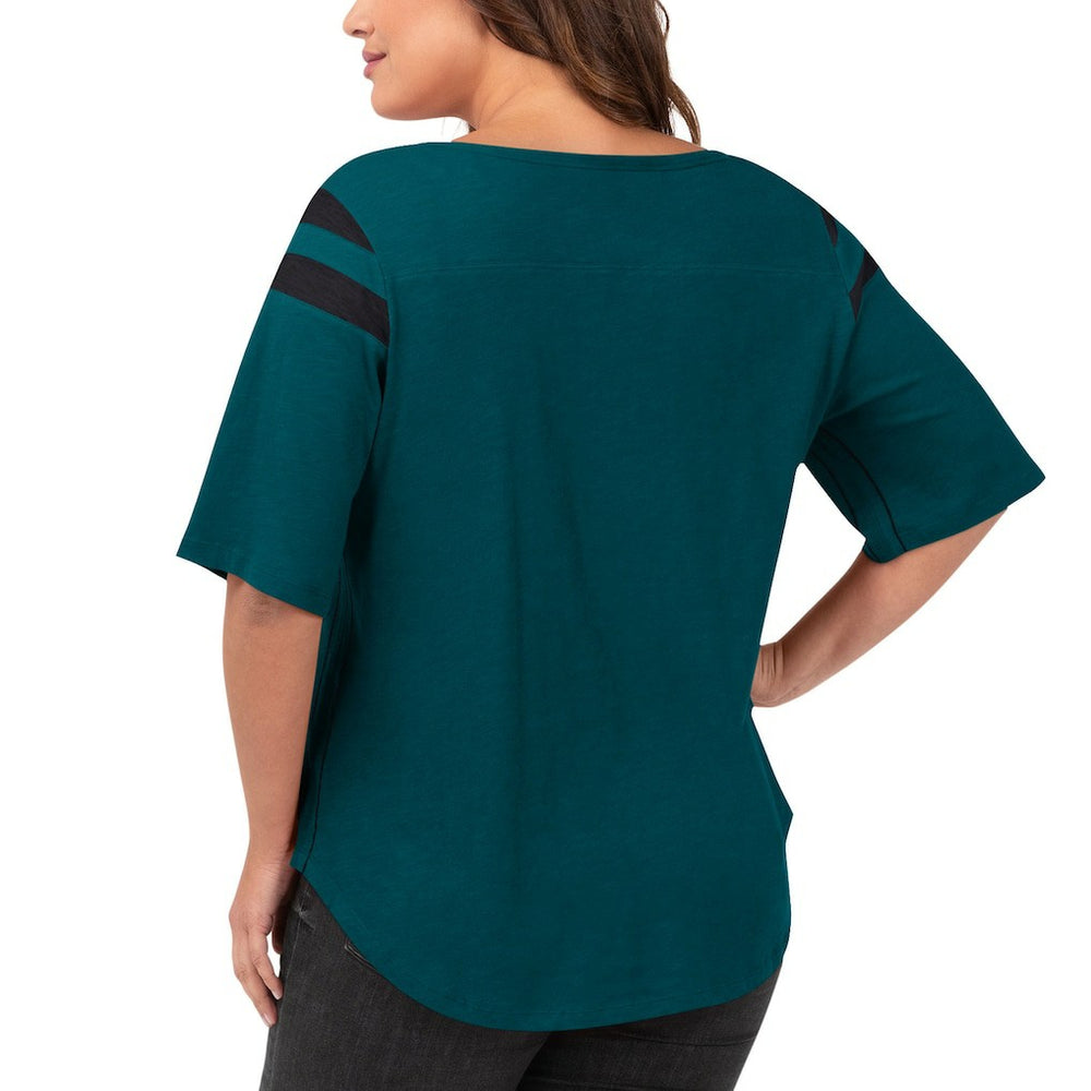 Philadelphia Eagles G-III 4Her by Carl Banks Women's Plus Size Linebacker T-Shirt - Green T-shirts