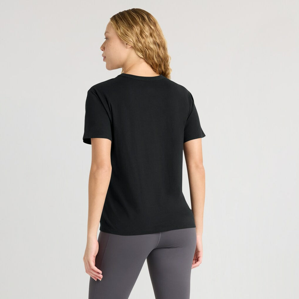 Pittsburgh Steelers Women's Essential Legacy T-Shirt - Black T-shirts