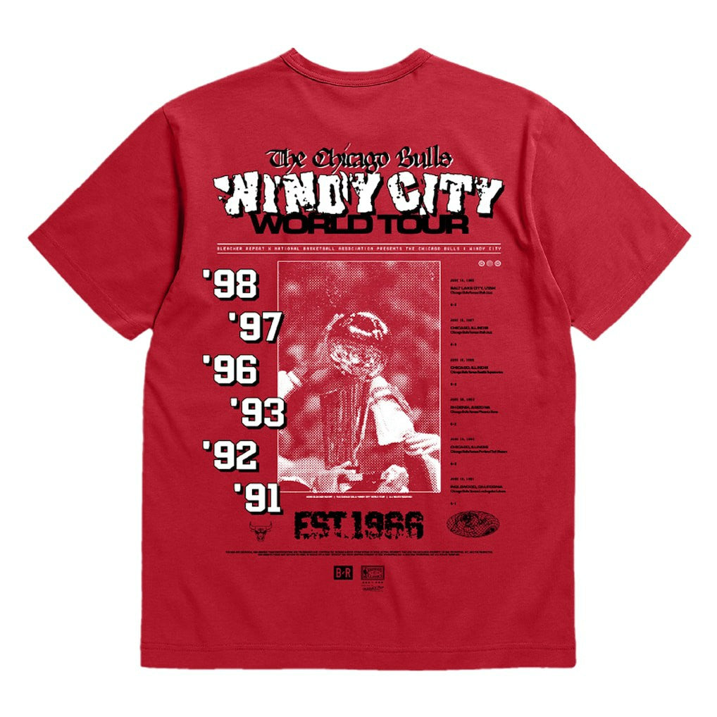 Chicago Bulls Bleacher Report x  Unisex World Tour T-Shirt Red - Mitchell & Ness