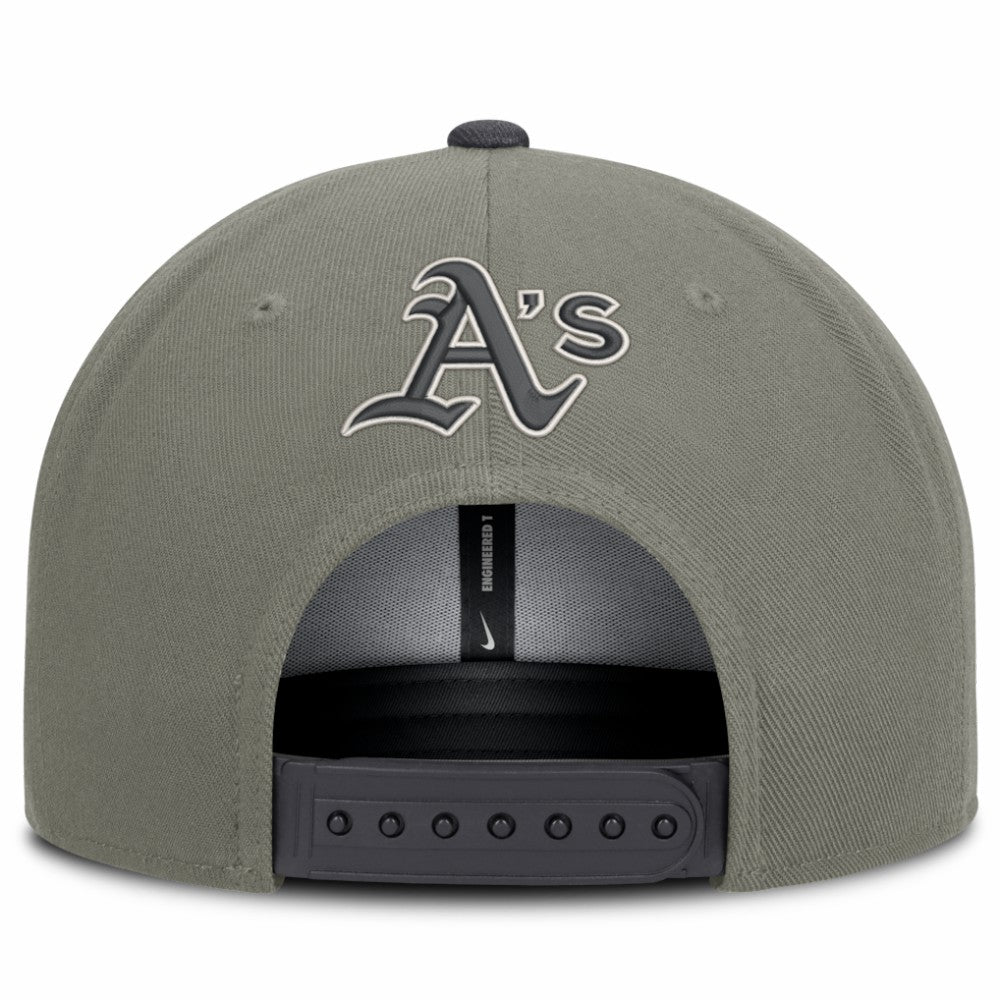 Athletics Nike Pro Dri-FIT Snapback Hat - Olive Hats