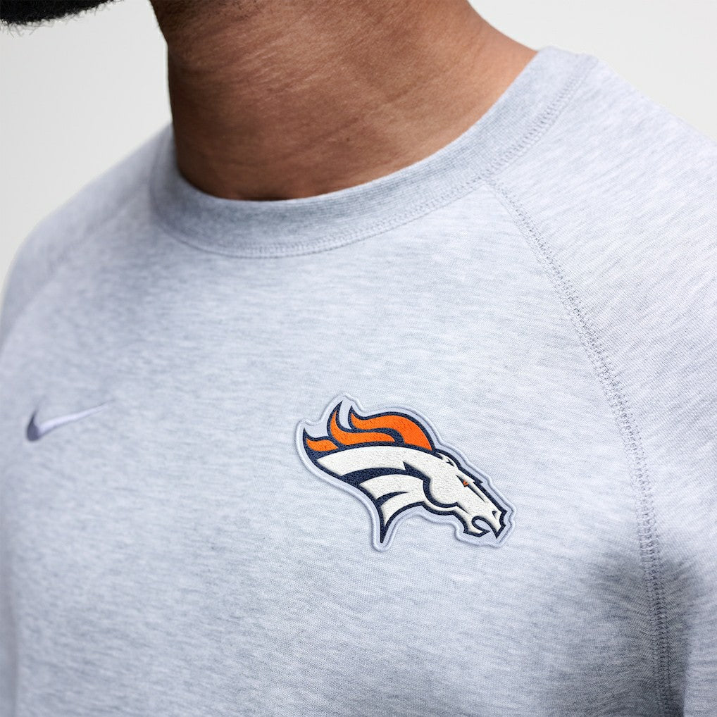 Denver Broncos Tech Fleece Raglan Sweatshirt - Heather Gray Sweatshirts