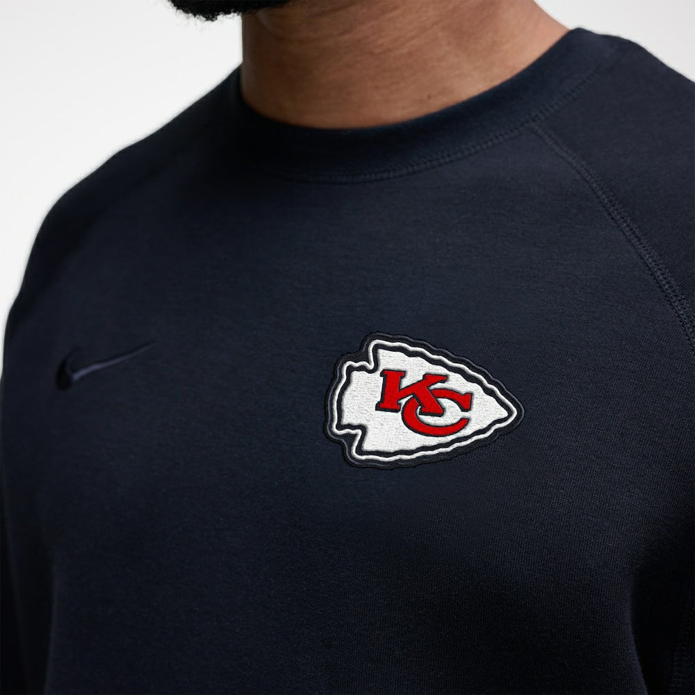 Kansas City Chiefs Tech Fleece Raglan Sweatshirt - Black Sweatshirts
