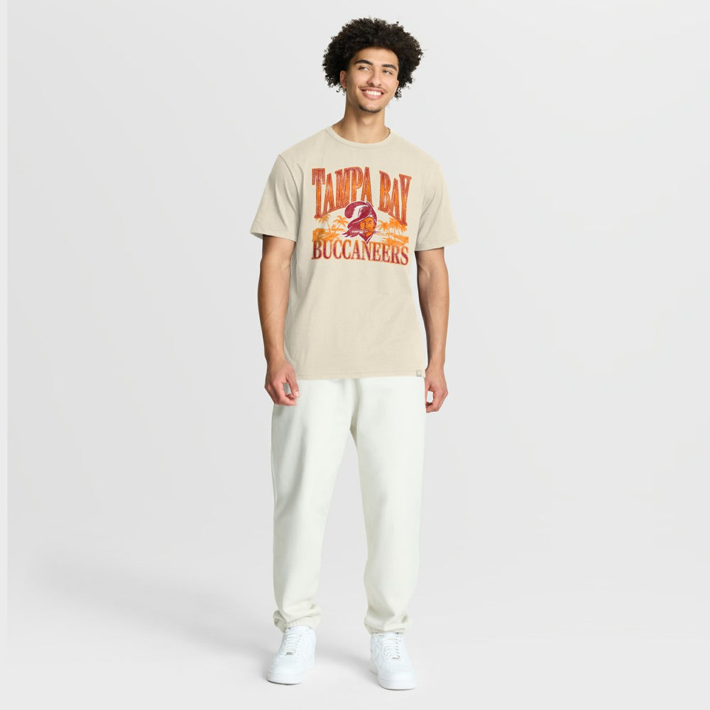 Tampa Bay Buccaneers Team Archives T-Shirt - Cream T-shirts