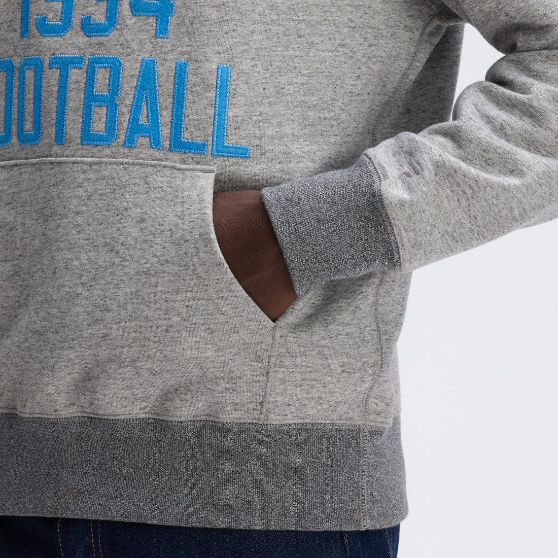 Detroit Lions IconicFleece Pocket Sweatshirt - Heather Gray Sweatshirts