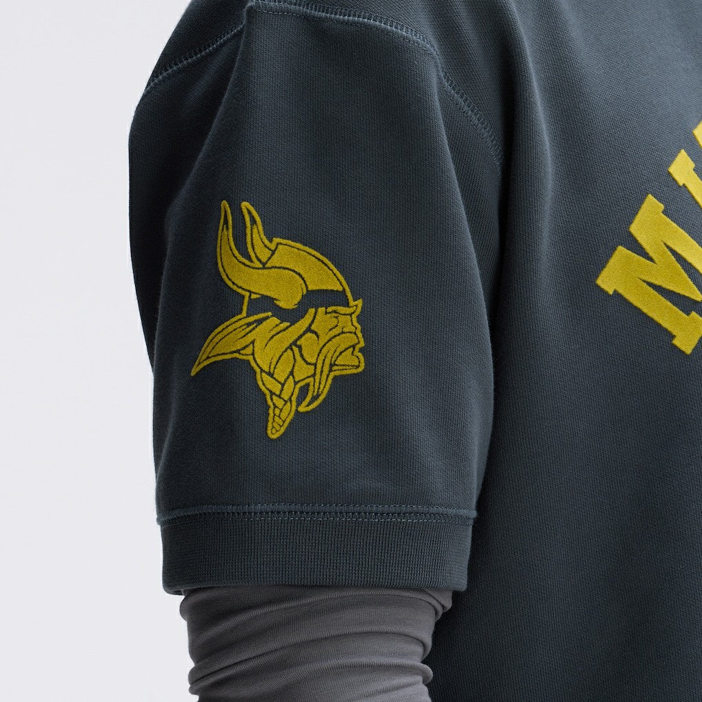Minnesota Vikings IconicFleece Short Sleeve Sweatshirt - Charcoal Sweatshirts