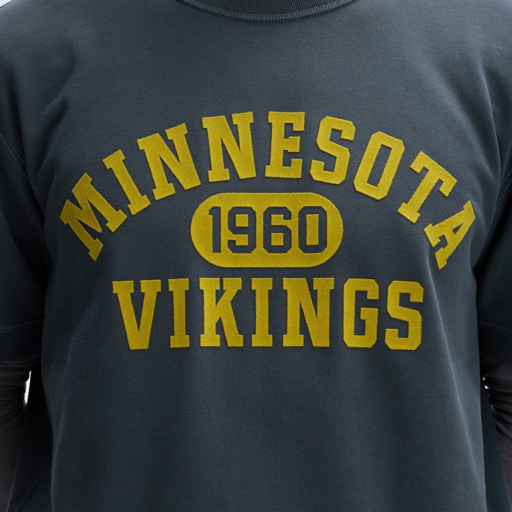 Minnesota Vikings IconicFleece Short Sleeve Sweatshirt - Charcoal Sweatshirts
