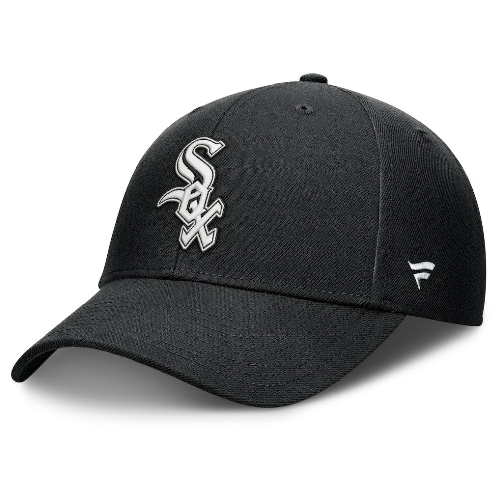 Chicago White Sox Fanatics Core Adjustable Hat - Black Hats