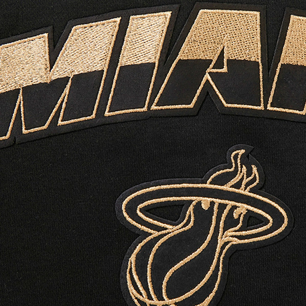 Miami Heat Pro Standard Women's Glam Cropped Pullover Sweatshirt - Black